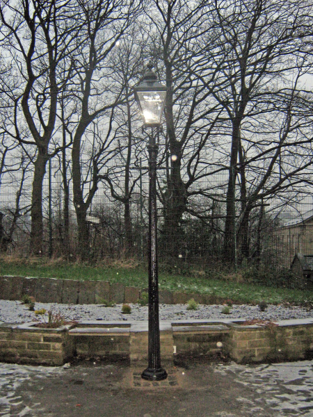 Reinstating Civic Hall lamppost 
07-Government and Politics-02-Government and Public Buildings-001-Civic Hall
Keywords: 2012