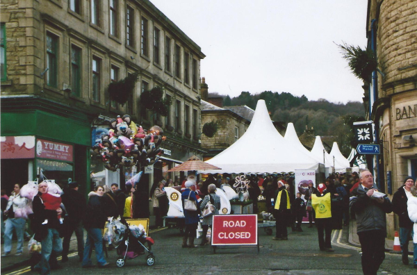 Christmas Market, Bridge Street 
17-Buildings and the Urban Environment-05-Street Scenes-003-Bridge Street
Keywords: 2012