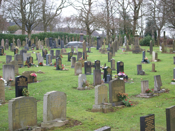 RAMSBOTTOM CEMETERY 
17-Buildings and the Urban Environment-05-Street Scenes-007-Cemetery Road
Keywords: 2013