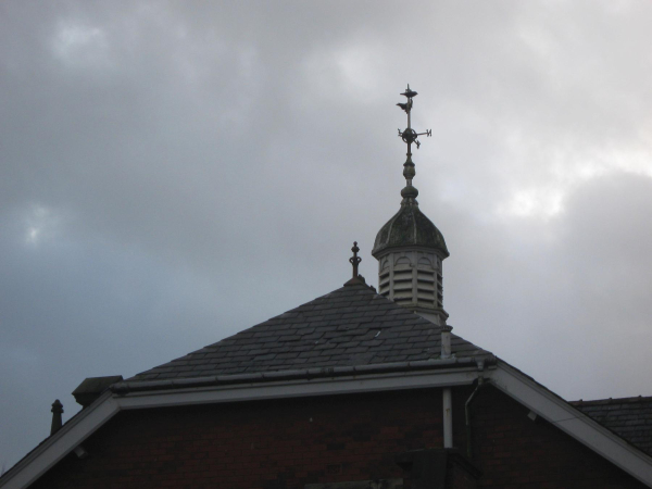 Ramsbottom Cottage Hospital
17-Buildings and the Urban Environment-05-Street Scenes-019-Nuttall area
Keywords: 2013