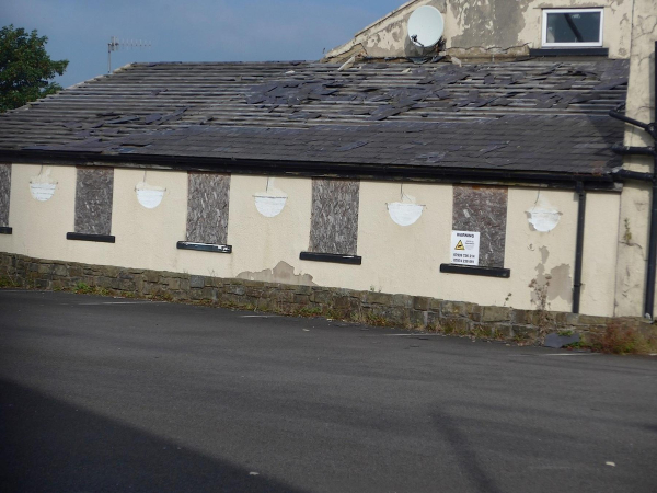 Vacated Horse and Jockey, Edenfield  2 Aug 14
17-Buildings and the Urban Environment-05-Street Scenes-011-Edenfield
Keywords: 2014