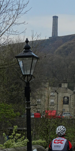 Holcombe view of lamppost and Peel Tower
18-Agriculture and the Natural Environment-03-Topography and Landscapes-001-Holcombe Hill

Keywords: 2014