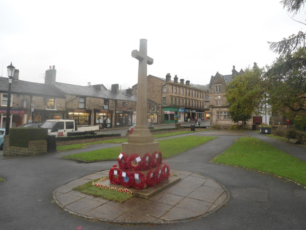 The Cenotaph St Paul's Garden's
06-Religion-01-Church Buildings-001-Church of England  - St. Paul, Bridge Street, Ramsbottom
Keywords: 2014