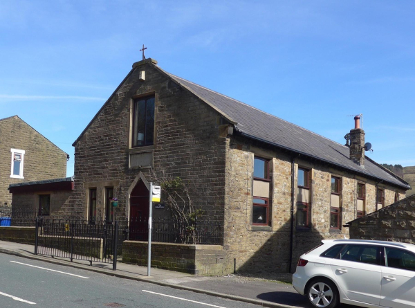 The Old National School (1839), Ewood Bridge - 6 April 
17-Buildings and the Urban Environment-05-Street Scenes-011-Edenfield

Keywords: 2015
