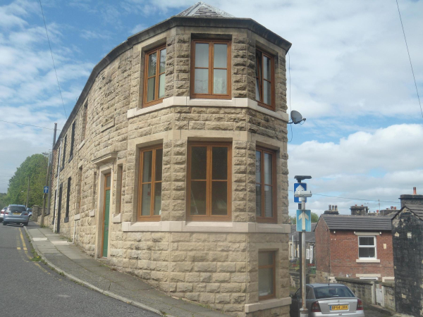 House on Callender Street 
17-Buildings and the Urban Environment-05-Street Scenes-005-Callender to Albert Street

Keywords: 2015