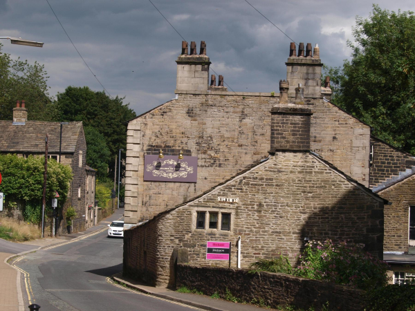 Shoulder of Mutton Holcombe Village 
14-Leisure-05-Pubs-028-Shoulder of Mutton

Keywords: 2015