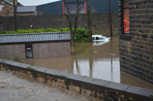 Boxing Day Floods - River Street off Kenyon Street
14-Leisure-04-Events-009-Floods
Keywords: 2015