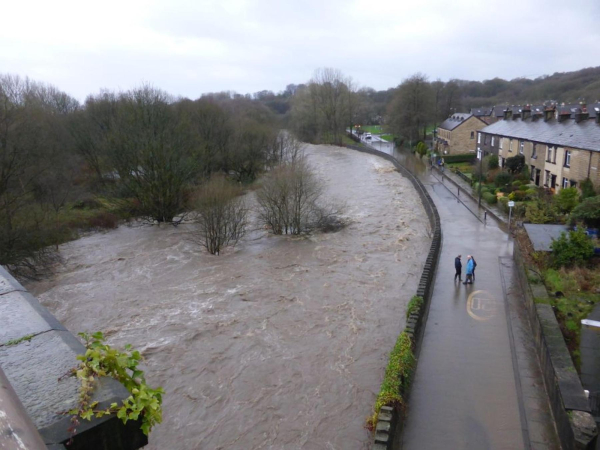 Boxing Day Floods - Waterside Road, Summerseat
14-Leisure-04-Events-009-Floods
Keywords: 2015