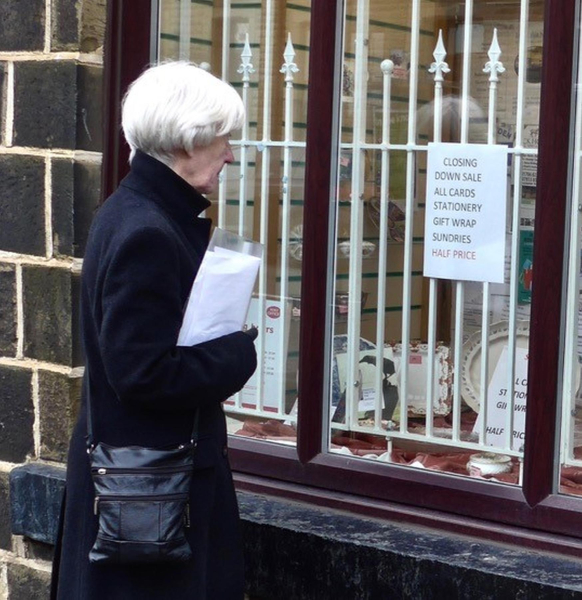 The Post Office , Edenfield
17-Buildings and the Urban Environment-05-Street Scenes-011-Edenfield
Keywords: 2015