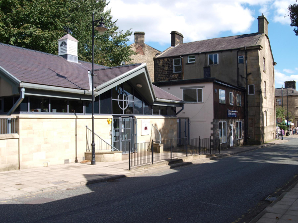 Lady Bird Nursery Carr Street
17-Buildings and the Urban Environment-05-Street Scenes-006-Carr Street and Tanners area
Keywords: 2016