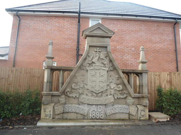 Stone Plinth from Ramsbottom Cottage Hospital
17-Buildings and the Urban Environment-05-Street Scenes-019-Nuttall area
Keywords: 2016