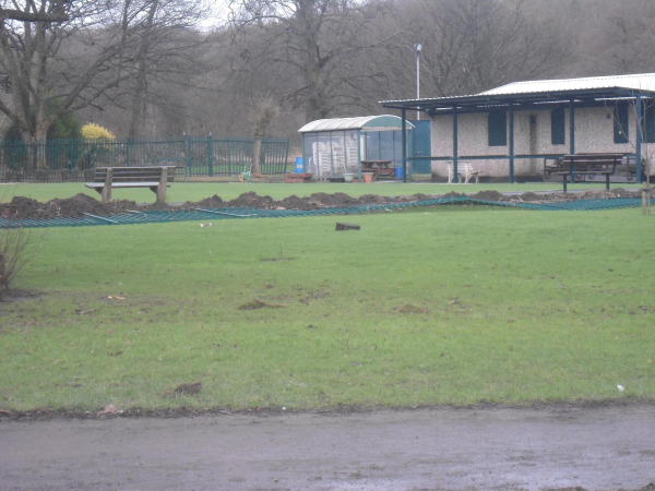 Flood Damage to Bowling Greens 1
14-Leisure-01-Parks and Gardens-001-Nuttall Park General
Keywords: 2016