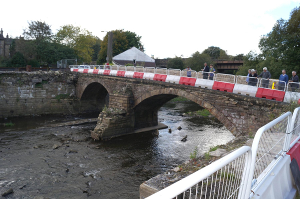 The Waterside Inn, Summerseat 
17-Buildings and the Urban Environment-05-Street Scenes-028-Summerseat Area
Keywords: 2016