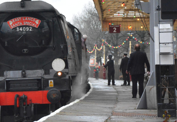 Santa Special steam train
16-Transport-03-Trains and Railways-000-General
Keywords: 2016