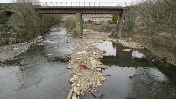the River Irwell at Summerseat before the clean up 
17-Buildings and the Urban Environment-05-Street Scenes-028-Summerseat Area
Keywords: 2016