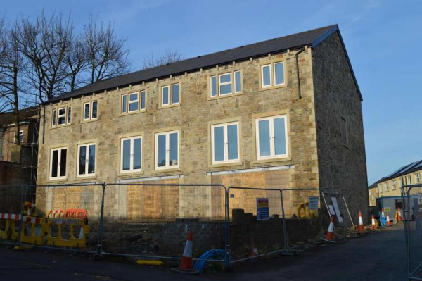Redevelopment of Cobden Mill 
02-Industry-01-Mills-022-Cobden Mill
Keywords: 2016