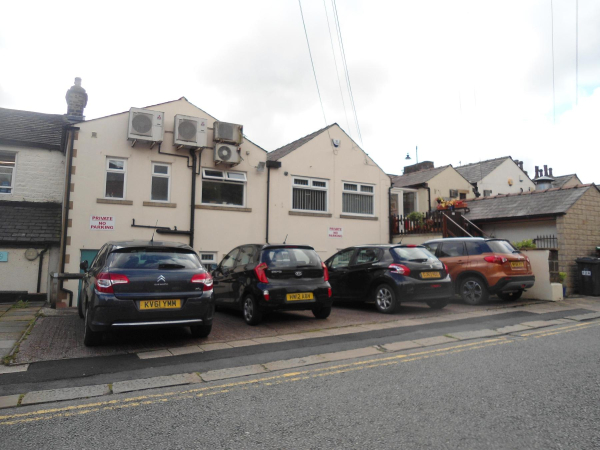 Back of shops (Central St) on Bolton Street
17-Buildings and the Urban Environment-05-Street Scenes-008-Central Street
Keywords: 2017