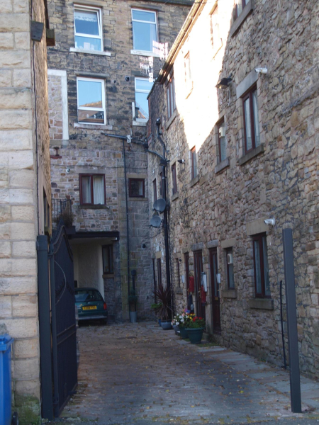 Flats at side of British Legion Central Street 
17-Buildings and the Urban Environment-05-Street Scenes-008-Central Street
Keywords: 2017