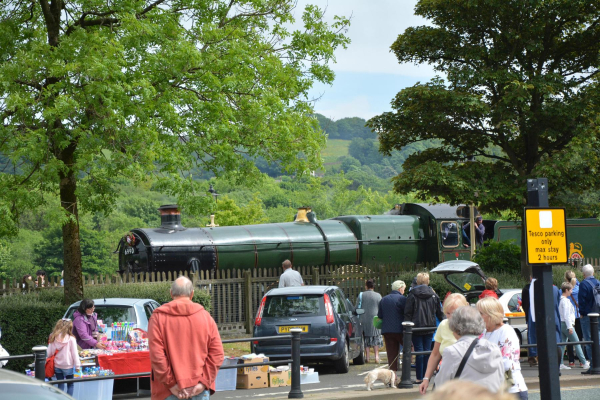 Car Boot Sale , Railway Street 
17-Buildings and the Urban Environment-05-Street Scenes-022-Railway Street
Keywords: 2017