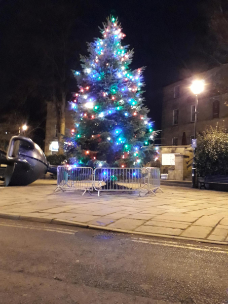Christmas Tree Market Place 
17-Buildings and the Urban Environment-05-Street Scenes-017-Market Place
Keywords: 2017