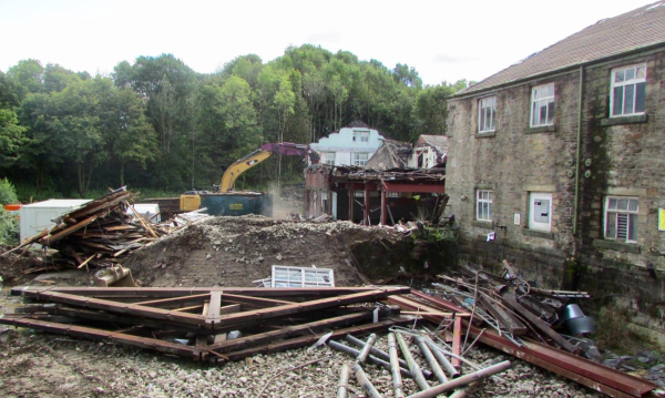demolition of Croft End Mill 
02-Industry-01-Mills-022-Croft End Mill
Keywords: 2017