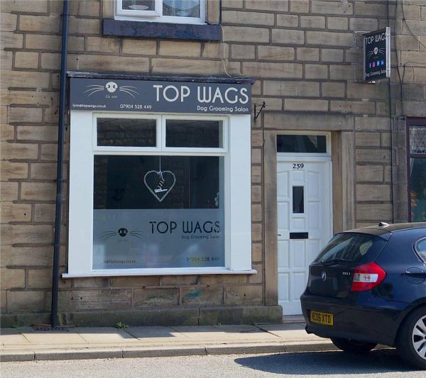 Top Wags Dog Grooming Salon in Stubbins
17-Buildings and the Urban Environment-05-Street Scenes-027-Stubbins Lane and Stubbins area
Keywords: 2018