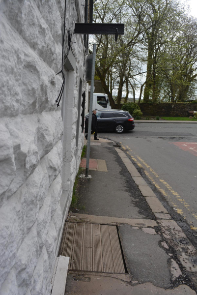 hoist outside the Major pub
14-Leisure-05-Pubs-017-Major
Keywords: 2018