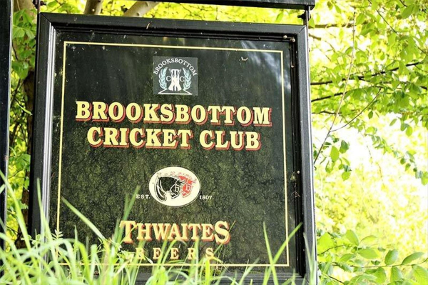 Brooksbottom Cricket Club sign
17-Buildings and the Urban Environment-05-Street Scenes-028-Summerseat area
Keywords: 2018