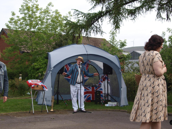 Enjoying the music in St Paul's gardens at the War Weekend
14-Leisure-04-Events-003-1940s weekends
Keywords: 2019