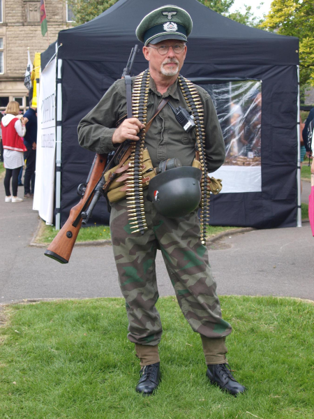 Germans in Ramsbottom who'd of thought War Weekend
14-Leisure-04-Events-003-1940s weekends
Keywords: 2019