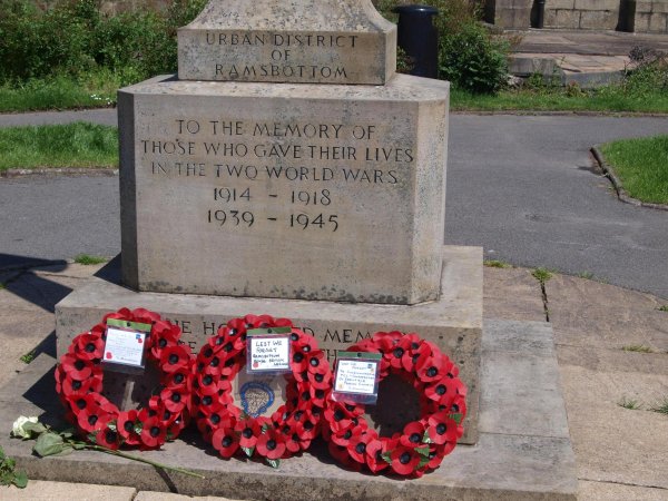 75yrs Celebrations of D-Day Cenotaph Ramsbottom
15-War-02-World War 2-000-General
Keywords: 2019