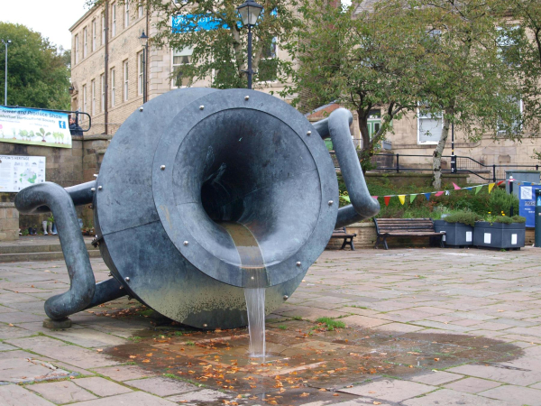 Urn with water 
17-Buildings and the Urban Environment-05-Street Scenes-017-Market Place
Keywords: 2019