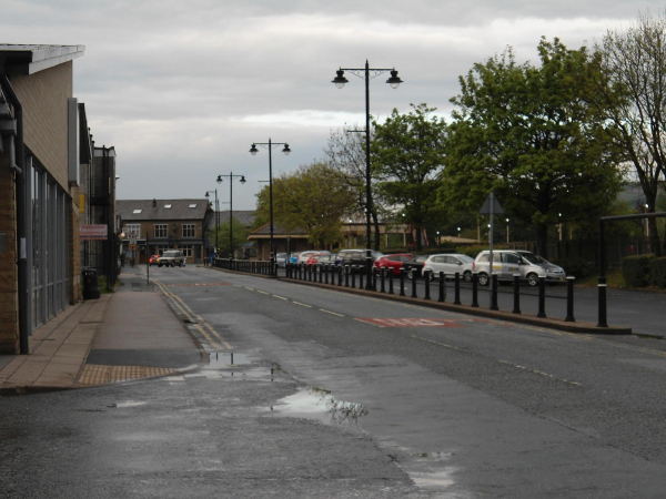 Railway Street looking towards Bridge Street 
17-Buildings and the Urban Environment-05-Street Scenes-022-Railway Street
Keywords: 2019