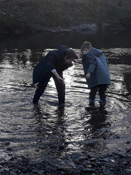 Messing in the River Irwell Nuttall Park
14-Leisure-01-Parks and Gardens-001-Nuttall Park General
Keywords: 2019
