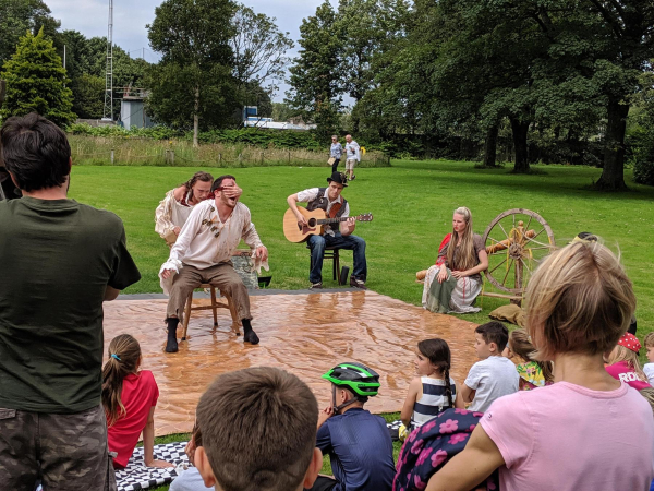 Tangled Dance Company in Nuttall Park - August 2019
14-Leisure-01-Parks and Gardens-001-Nuttall Park General
Keywords: 2019