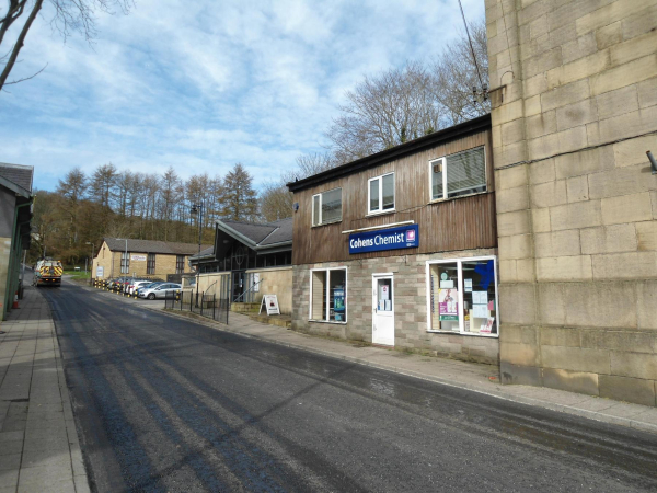 Carr St Cohens Chemist and Ramsbottom Community Church
17-Buildings and the Urban Environment-05-Street Scenes-006-Carr Street and Tanners area
Keywords: 2020