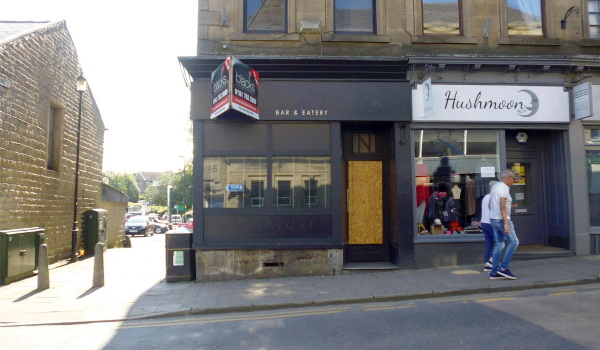 Signature Bar for sale 
17-Buildings and the Urban Environment-05-Street Scenes-003-Bridge Street
Keywords: 2020