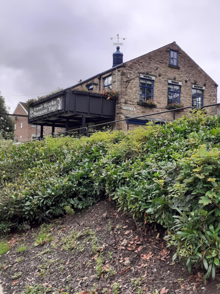 Irwell Works Brewery 
14-Leisure-05-Pubs-037-Irwell Brewery
Keywords: 2020