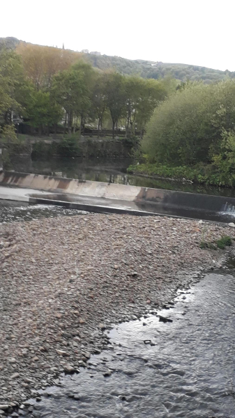 River Irwell from Bridge at bottom of Peel Brow 
17-Buildings and the Urban Environment-05-Street Scenes-021-Peel Brow area
Keywords: 2020