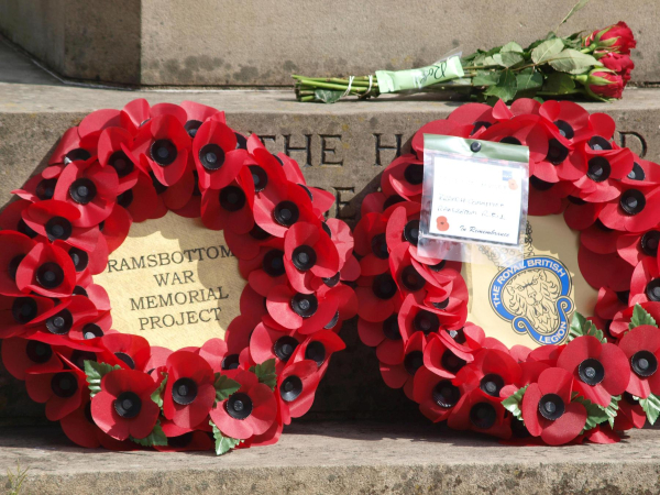 Wreaths on Ramsbottom Cenotaph (covid 19) for VJ Day 
15-War-03-War Memorials-001-St Paul's Gardens and Remembrance Sunday
Keywords: 2020
