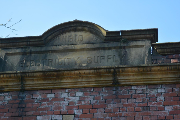 Paradise Street
17-Buildings and the Urban Environment-05-Street Scenes-020-Paradise Street
Keywords: 2021