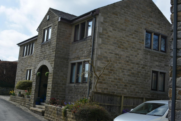 Higher Summerseat
17-Buildings and the Urban Environment-05-Street Scenes-028-Summerseat area
Keywords: 2021