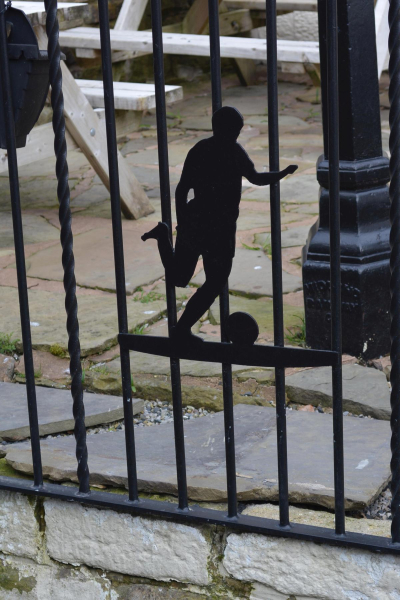 Higher Summerseat
17-Buildings and the Urban Environment-05-Street Scenes-028-Summerseat area
Keywords: 2021