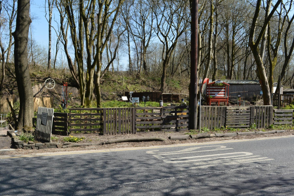 Stubbins Lane
17-Buildings and the Urban Environment-05-Street Scenes-027-Stubbins Lane and Stubbins area
Keywords: 2021