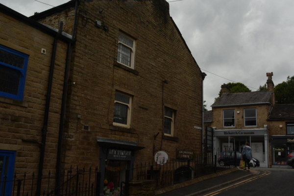 Smithy Street 
17-Buildings and the Urban Environment-05-Street Scenes-026-Square Street area
Keywords: 2021