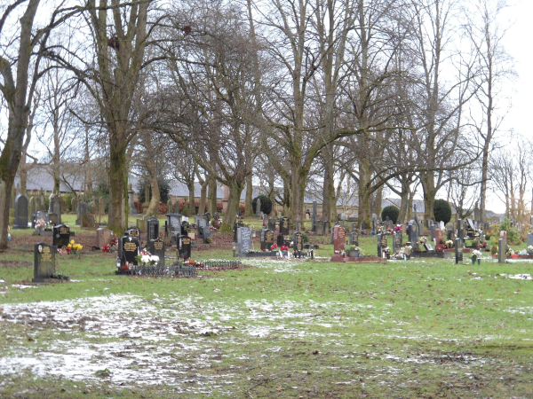 Ramsbottom Cemetery in winter 
17-Buildings and the Urban Environment-05-Street Scenes-007-Cemetery Road
Keywords: 2021