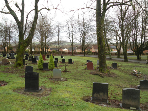 Ramsbottom Cemetery
17-Buildings and the Urban Environment-05-Street Scenes-007-Cemetery Road
Keywords: 2022