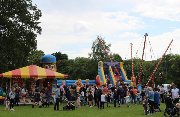 Queen Elizabeth II Platinum Jubilee Celebrations in Nuttall Park organised by Friends of Nuttall Park and Ramsbottom Rotary 
14-Leisure-01-Parks and Gardens-001-Nuttall Park General
Keywords: 2022