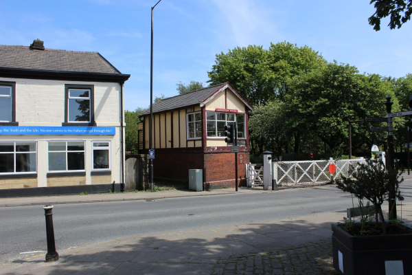 1940's Weekend Ramsbottom - Railway Signal Box Bridge Street
14-Leisure-04-Events-003-1940s weekends
Keywords: 2023