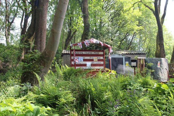 Old River Garden at Stubbins
17-Buildings and the Urban Environment-05-Street Scenes-027-Stubbins Lane and Stubbins area
Keywords: 2023